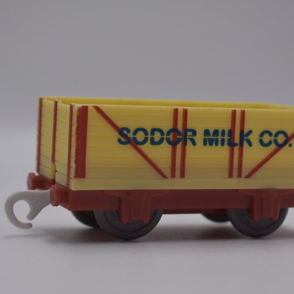 Thomas & Friends Sodor Milk Co Train Cargo Car Trackmaster Mr Jolly's Chocolate - Picture 2 of 8